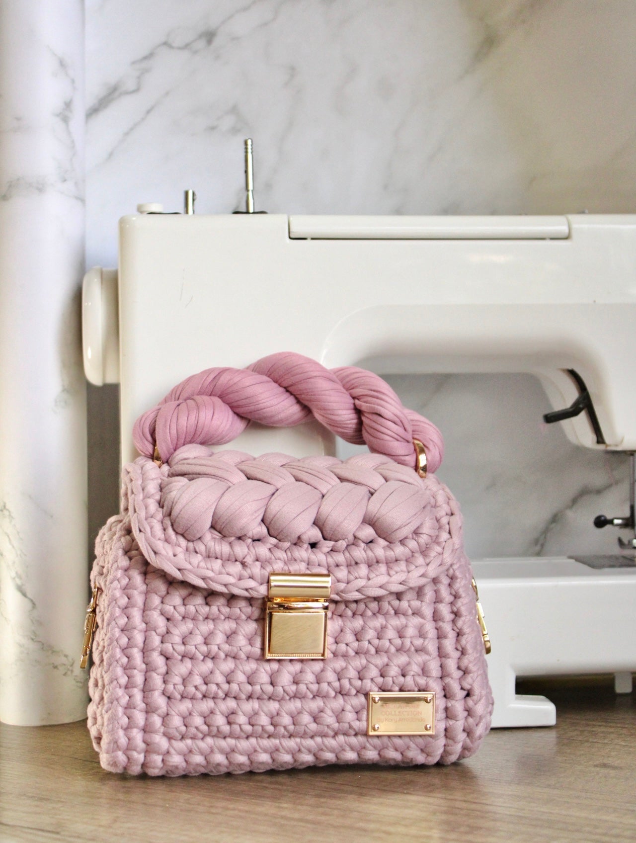 MODELO COPITO MINI ROSA CENIZO CON ASA ROSA PALO