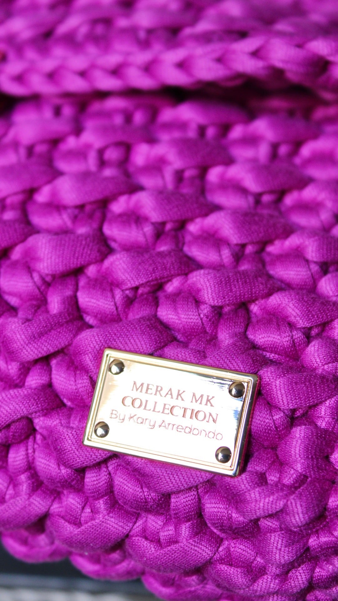 MODELO FANY COLOR MAGENTA