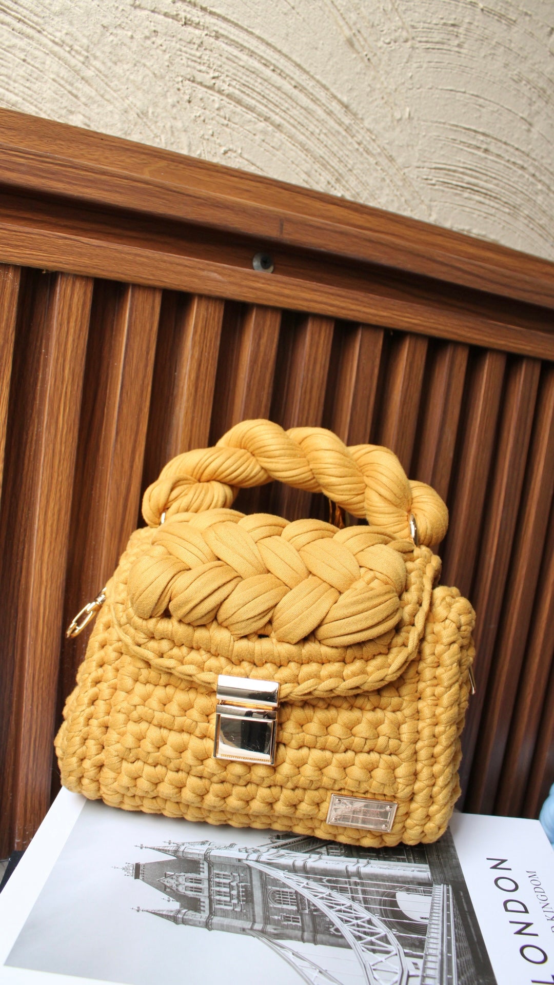 MODELO COPITO MINI MOSTAZA