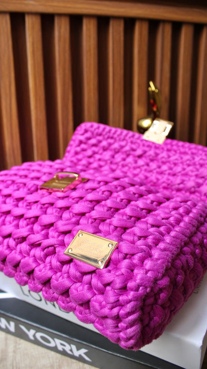 MODELO FANY COLOR MAGENTA