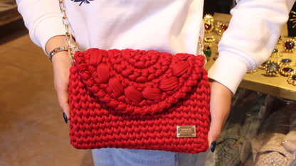 MODELO ALISSON GRANADA - (bolso de mano)